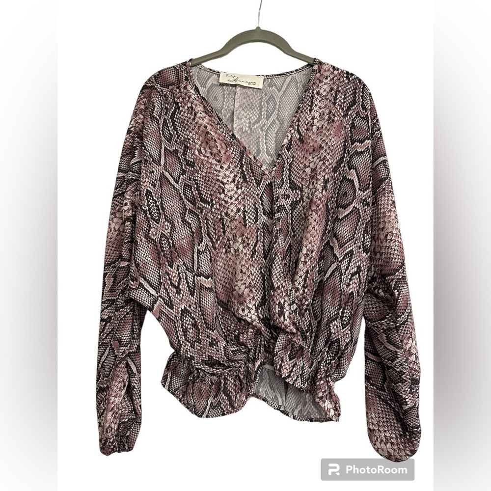Vintage Havana size Medium snakeskin wrap blouse in pink